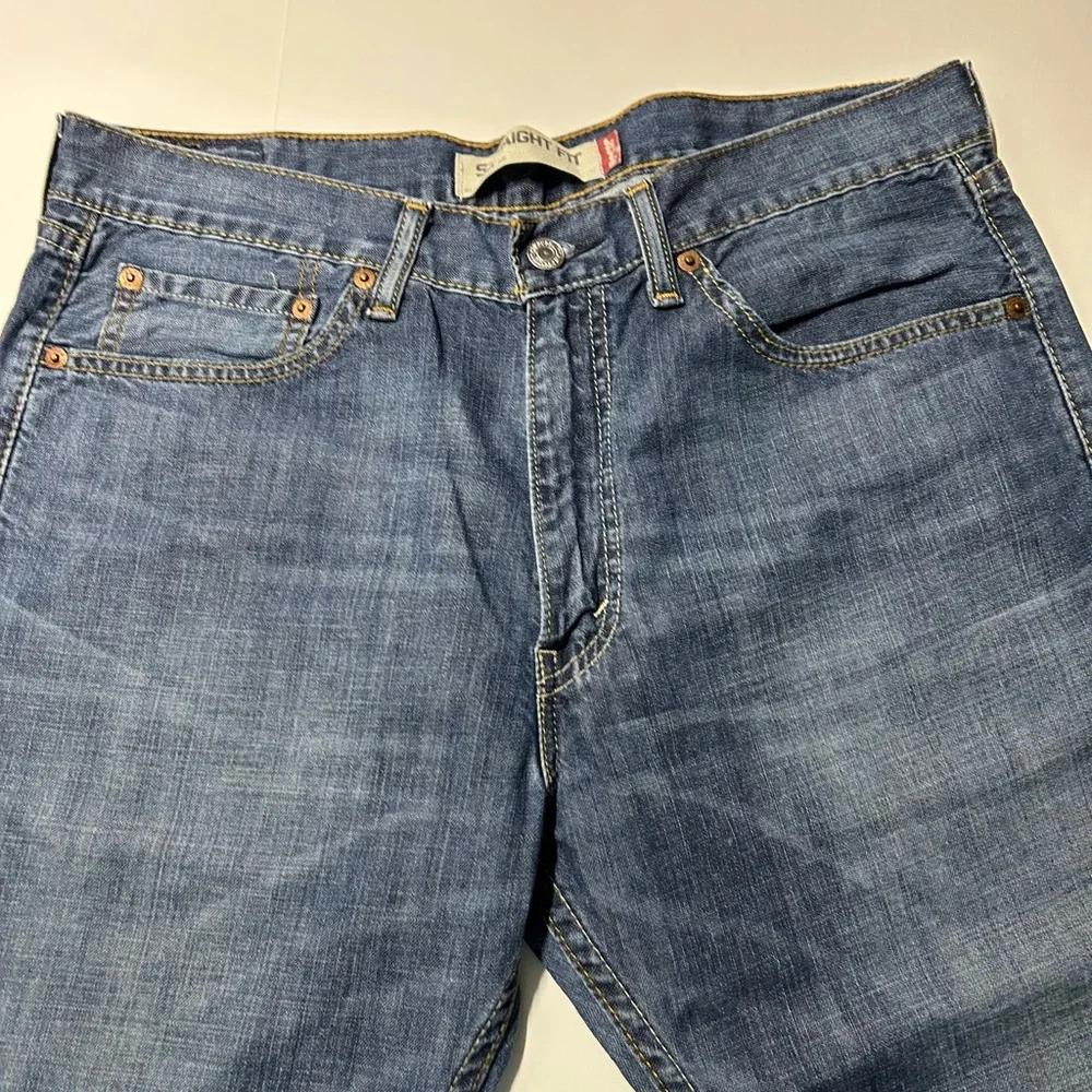 Levi’s 505 men’s denim‎ straight leg jeans, 33/30